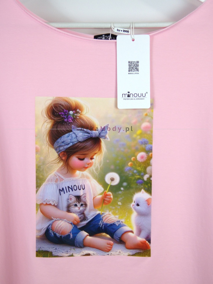 Bluzka damska pudrowy róż Agnes dziewczynka z dmuchawcem Minouu Oversize krótki rękaw Polski produkt