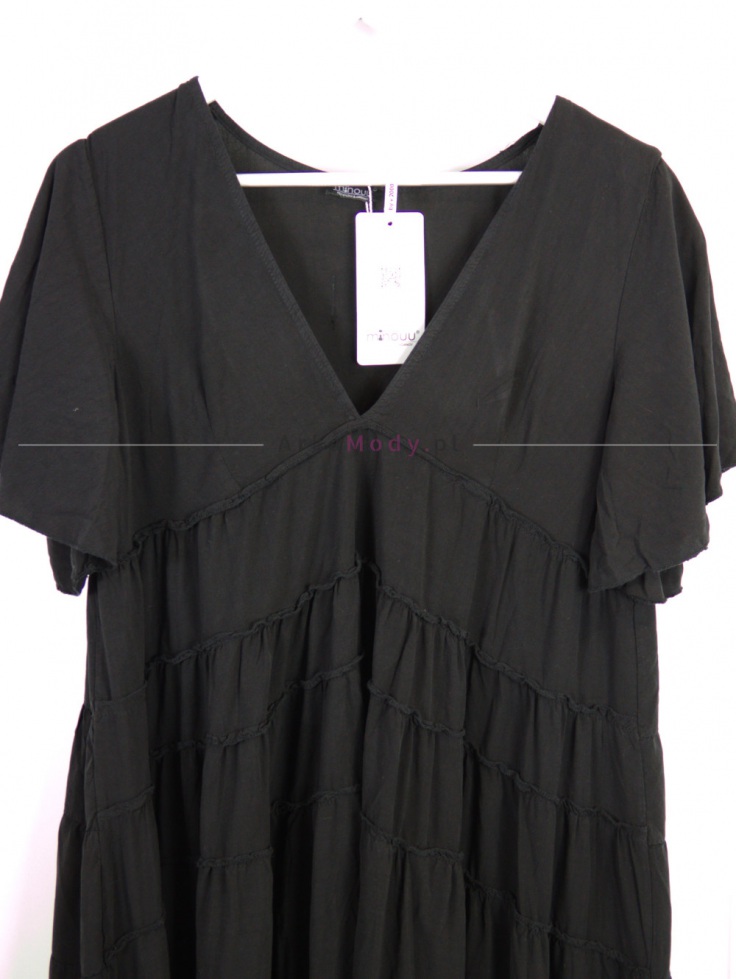 Sukienka z dłuższym tyłem czarna MINOUU 2