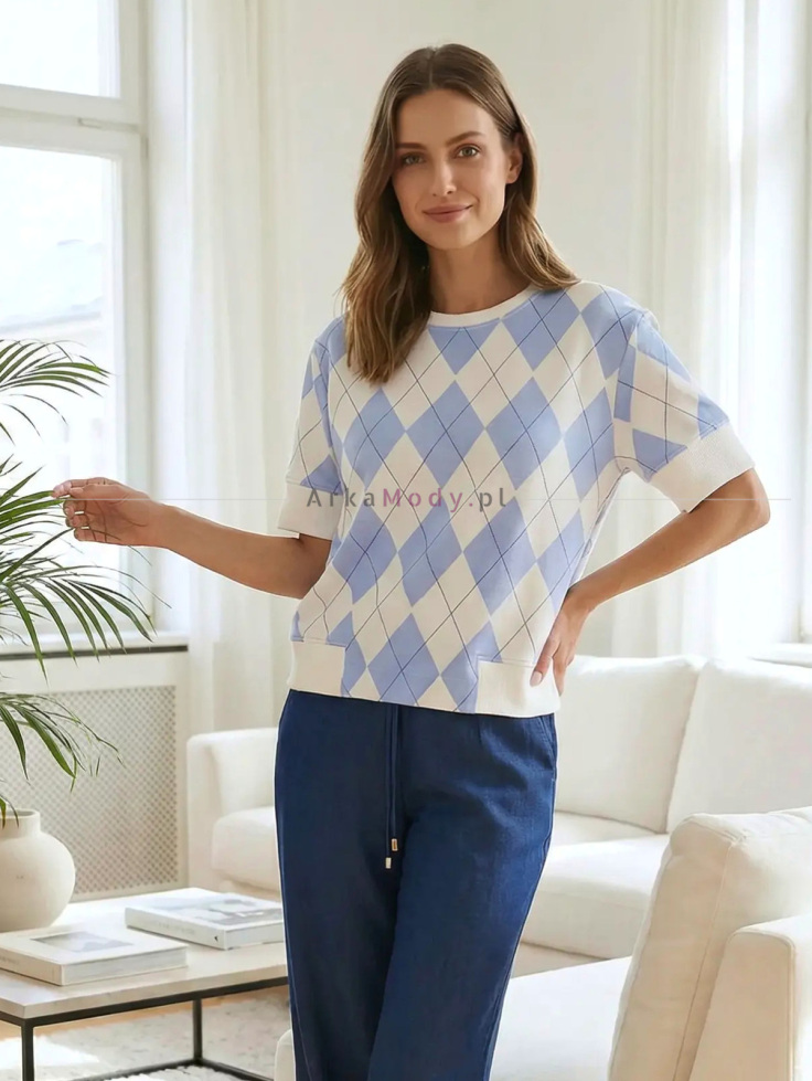 Bluzka damska romby niebieska sportowy styl luźna lekko pudełkowym kroju WIBs Polska 2