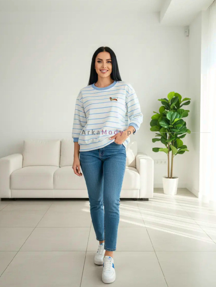 Bluza damska w błekitne paski z aplikacją pieska oversize rękaw 3/4 Xana Collection 3