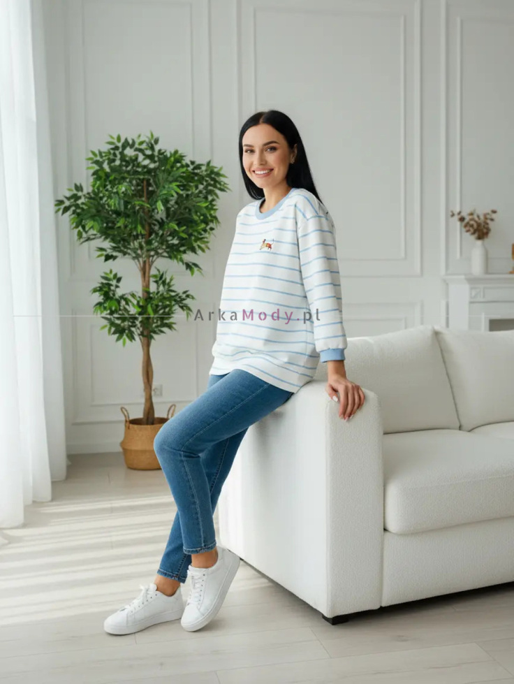 Bluza damska w błekitne paski z aplikacją pieska oversize rękaw 3/4 Xana Collection 6