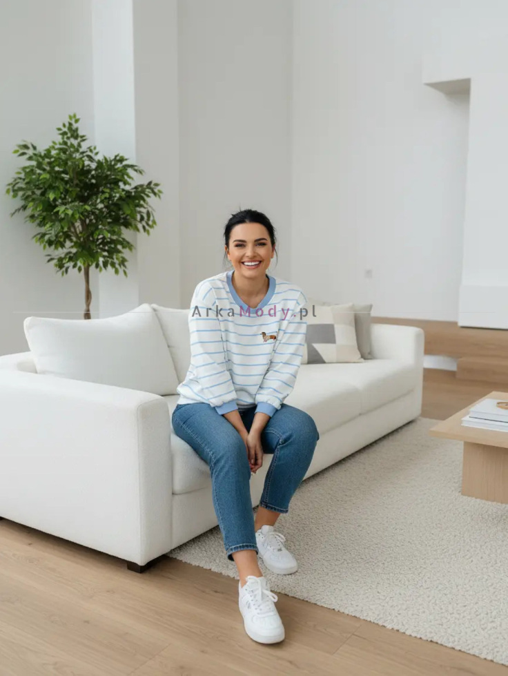 Bluza damska w błekitne paski z aplikacją pieska oversize rękaw 3/4 Xana Collection 5