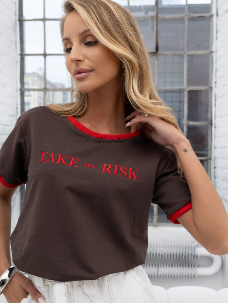 Bluzka damska T-Shirt brąz haftem TAKE  THE RISK Xana Collection 2